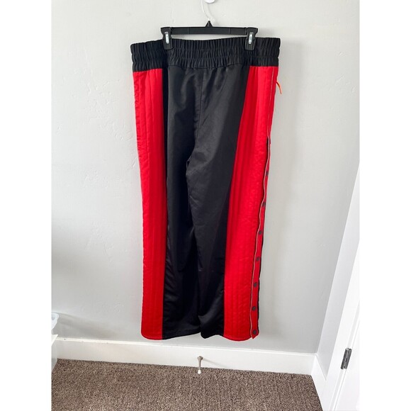 Puma Red Sweatpants with Sporty Jogger Style - Picture 5 of 8